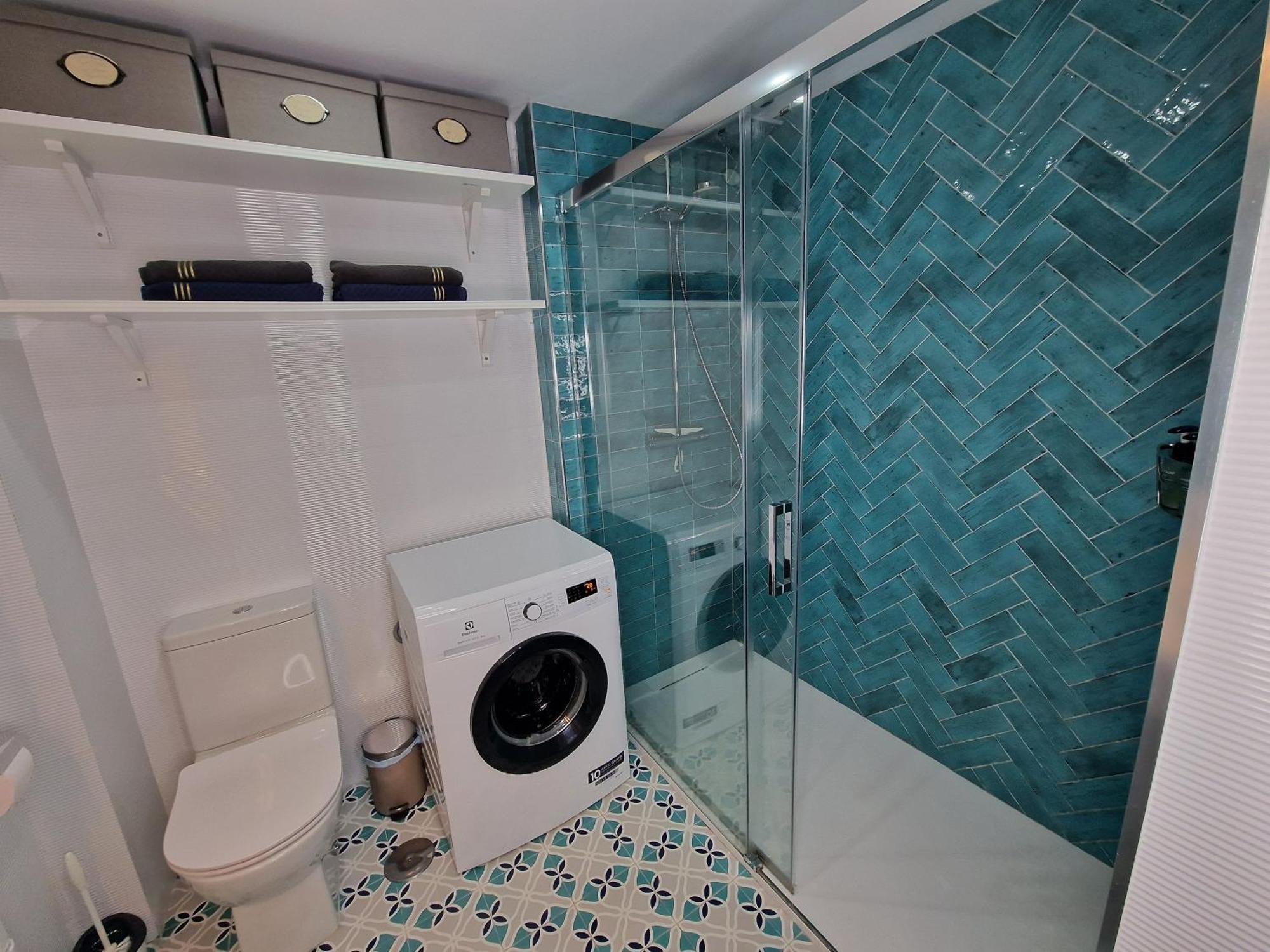 Ferienwohnung Sun & Palms - Cozy Flat In Quiet Neighbourhood With A Great Pool Area Málaga Exterior foto