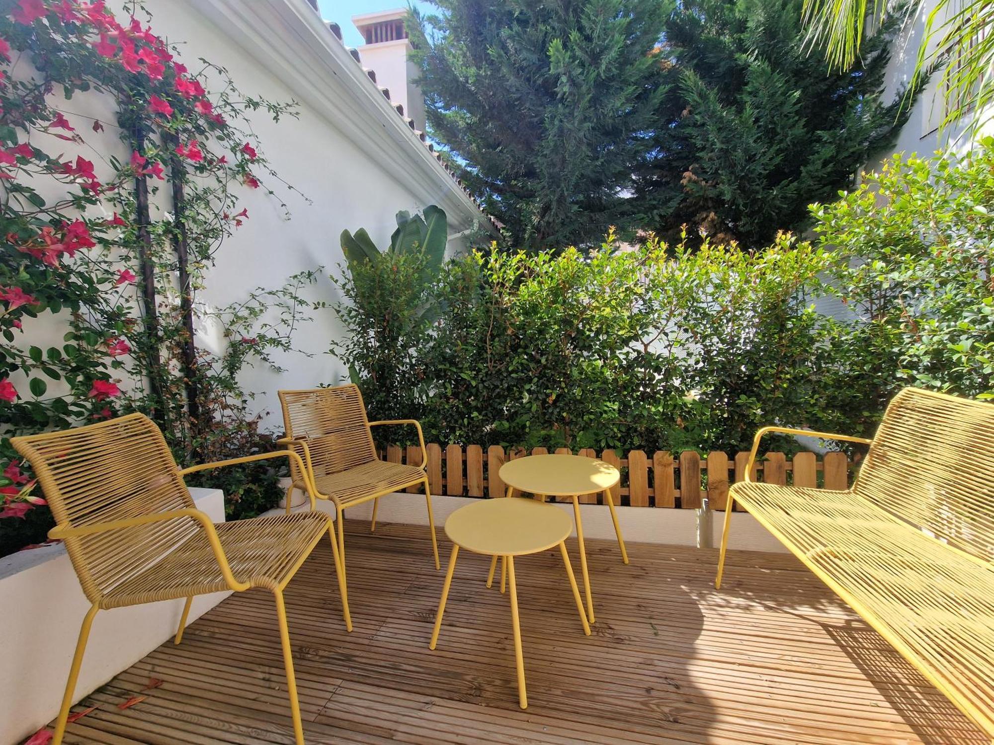 Ferienwohnung Sun & Palms - Cozy Flat In Quiet Neighbourhood With A Great Pool Area Málaga Exterior foto