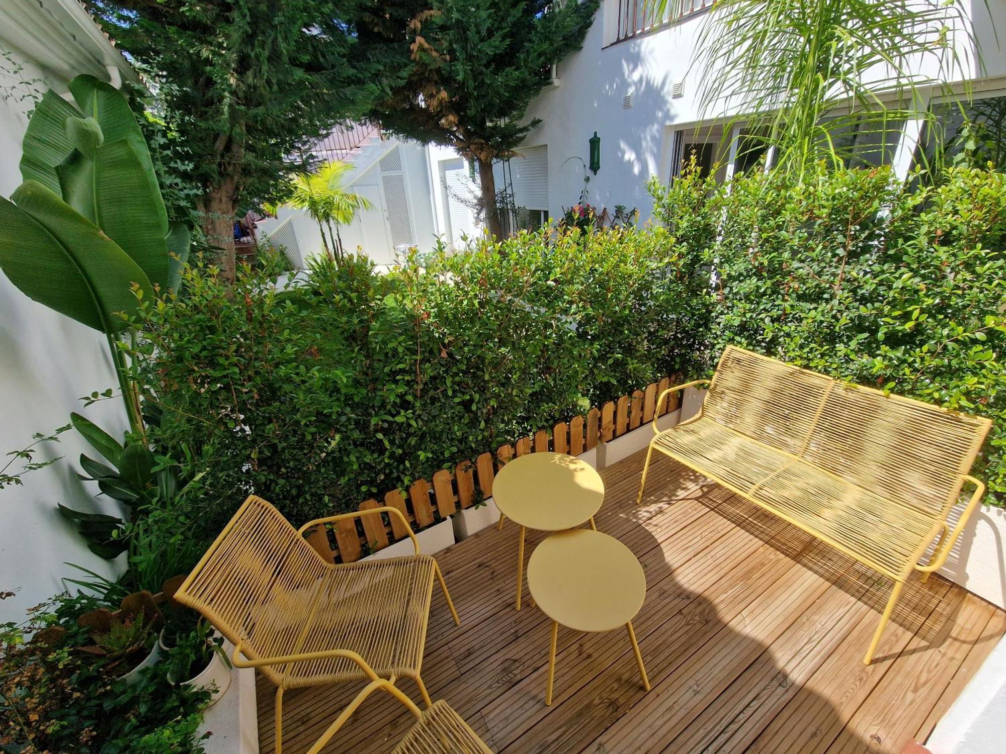 Ferienwohnung Sun & Palms - Cozy Flat In Quiet Neighbourhood With A Great Pool Area Málaga Exterior foto